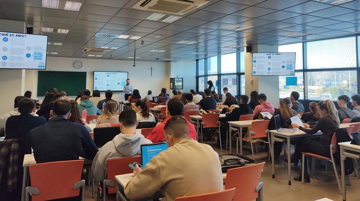 2026_01_09_charla_ceu_master_def